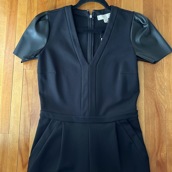 NWT MICHAEL KORS WIDE LEG JUMPSUIT - Picture 1 of 15